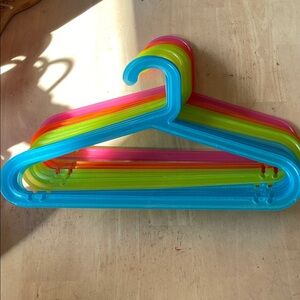 Colorful Plastic Hangers Set